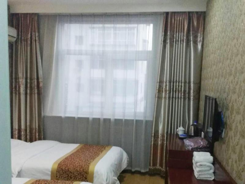 Shell Taiyuan South Station New South-East Bus Station Hotel Bagian luar foto