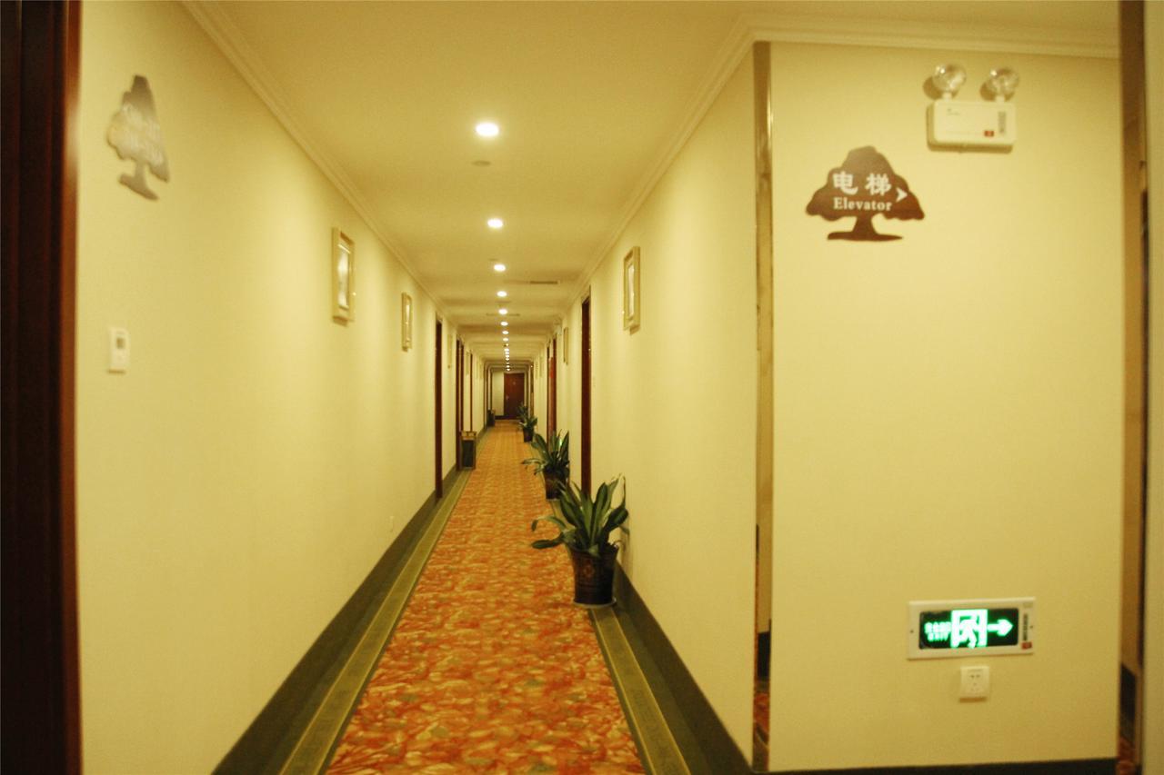 Shell Taiyuan South Station New South-East Bus Station Hotel Bagian luar foto